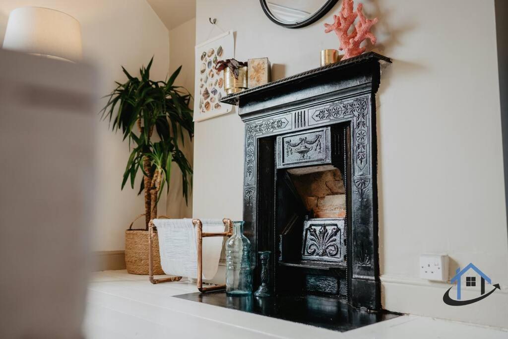 Indigo Snug - Gorgeous 2 Bed Flat In The Heart Of Cromer Kültér fotó