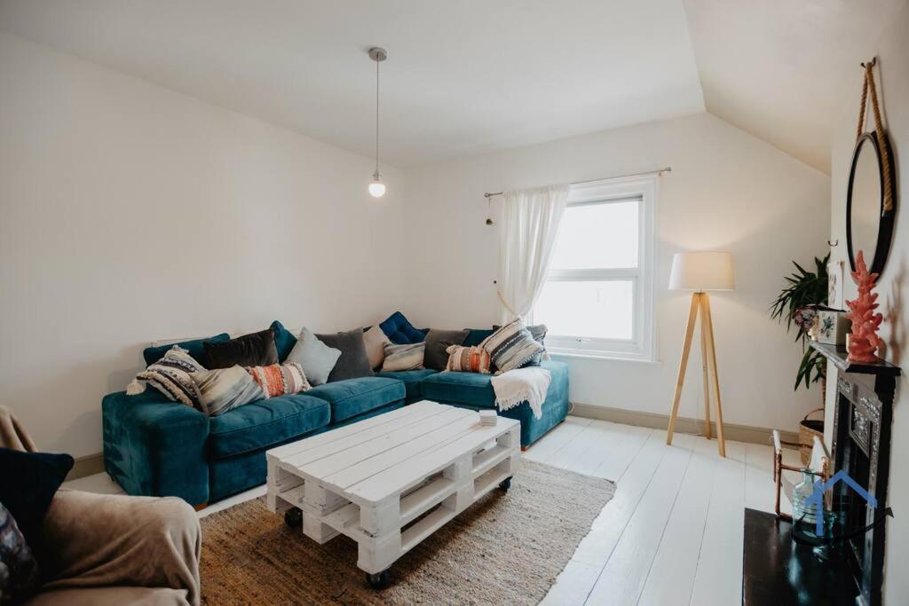 Indigo Snug - Gorgeous 2 Bed Flat In The Heart Of Cromer Kültér fotó