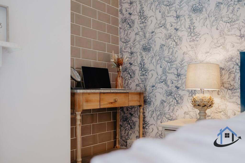 Indigo Snug - Gorgeous 2 Bed Flat In The Heart Of Cromer Kültér fotó