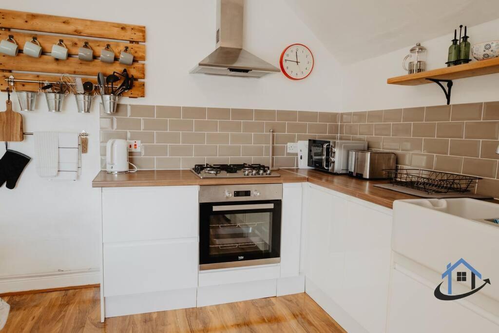 Indigo Snug - Gorgeous 2 Bed Flat In The Heart Of Cromer Kültér fotó